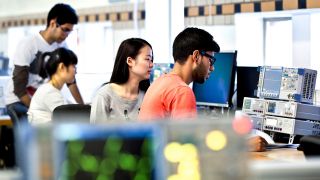 和罗德与施瓦茨一起成长