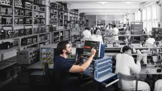 延续 90 年的创新历史，专注开发“下一代”技术