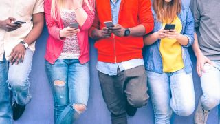 移动通信简史:从 1G 到 6G 移动通信简史:从 1G 到 6G