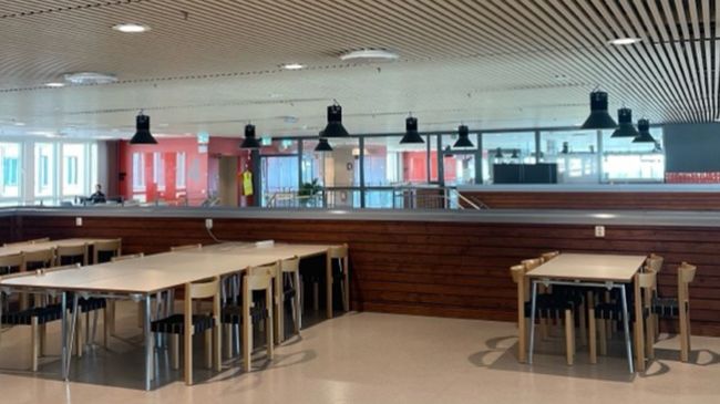 Example of 5G Ericsson radio dots forming the CARL-W testbed and providing non-public connectivity at Karlstad University. Example of 5G Ericsson radio dots forming the CARL-W testbed and providing non-public connectivity at Karlstad University.