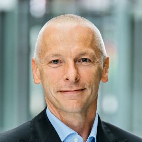 Gareth Lloyd Gareth Lloyd