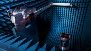 Automotive antenna digital twin Automotive antenna digital twin