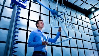 手册：罗德与施瓦茨 EMC 系统解决方案 