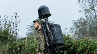 R&S®MP007 便携式测向系统 R&S®MP007 便携式测向系统