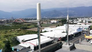 HE600 and HE010 monitoring antennas