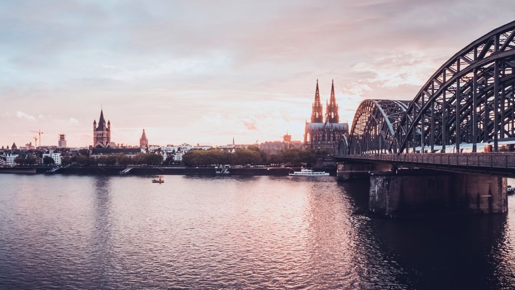 Meet Rohde & Schwarz at EMV 2026 in Köln! Meet Rohde & Schwarz at EMV 2026 in Köln!