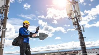 天线测试系统和 OTA 测试暗箱 天线测试系统和 OTA 测试暗箱