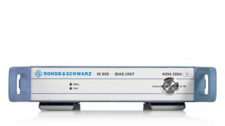 R&S®IN600 偏置单元 R&S®IN600 偏置单元