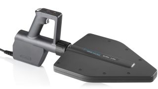 R&S®HE400DC 带下变频器的手持式定向天线