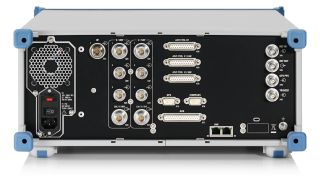 R&S®DDF550 宽带测向机 R&S®DDF550 宽带测向机