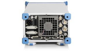 R&S®EB500 监测接收机 R&S®EB500 监测接收机