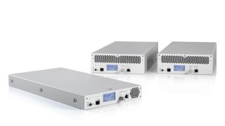 R&S®Series5200 用于语音和数据通信的空中交通管制电台 R&S®Series5200 用于语音和数据通信的空中交通管制电台