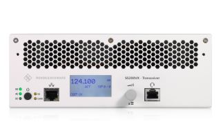 R&S®Series5200 用于语音和数据通信的空中交通管制电台 R&S®Series5200 用于语音和数据通信的空中交通管制电台