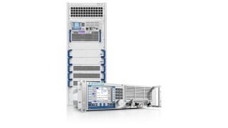R&S®SK4105 and R&S®SK4110 HF high-power transmitters