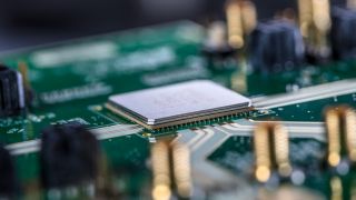 R&S®Diploma in RF and Microwave Measurements