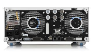 R&S®BBA300 宽带放大器 R&S®BBA300 宽带放大器