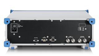 R&S®ZVAX-TRM 扩展单元 R&S®ZVAX-TRM 扩展单元