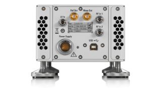 R&S®ZCDSxxx 毫米波双源变频器