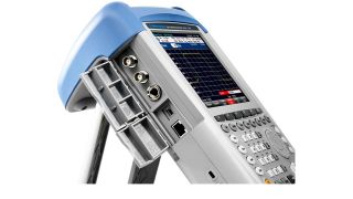 R&S®FSH 手持式频谱分析仪