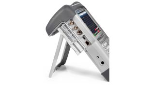 R&S®ZVH 手持式电缆与天线分析仪