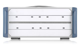 R&S®QAT100 高级天线阵列 R&S®QAT100 高级天线阵列