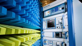 r&s®cems100 紧凑型 ems/emi 测试平台