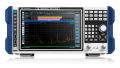 R&S®EPL1007 EMI 测试接收机,低前视图 R&S®EPL1007 EMI 测试接收机,低前视图