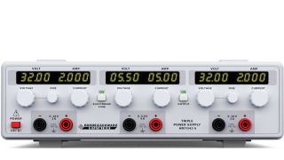 R&S®HM7042-5 三路电源 R&S®HM7042-5 三路电源