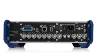 R&S®SMB100B 射频和微波信号发生器