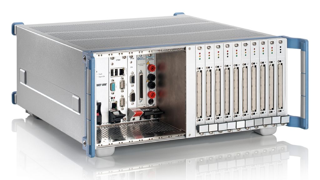 基于 CompactPCI 和 PXI 的 R&S®CompactTSVP 测试系统通用平台