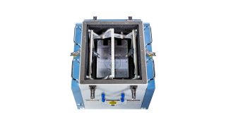 r&s®ts7124 射频屏蔽箱