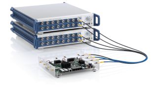 结合两台 CMP180 与一台 R&S®CMPflexx 系统，适合 WLAN 4x4 True MIMO 测量