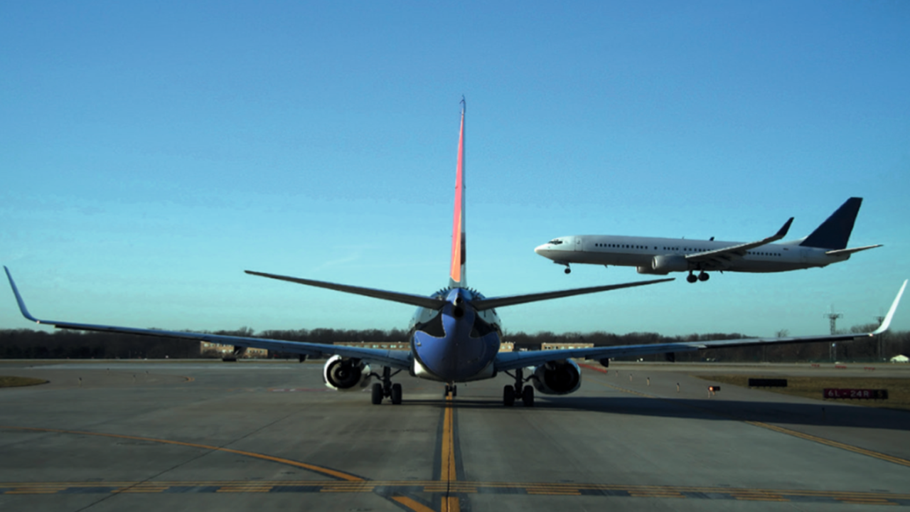 Increasing safety in air traffic control