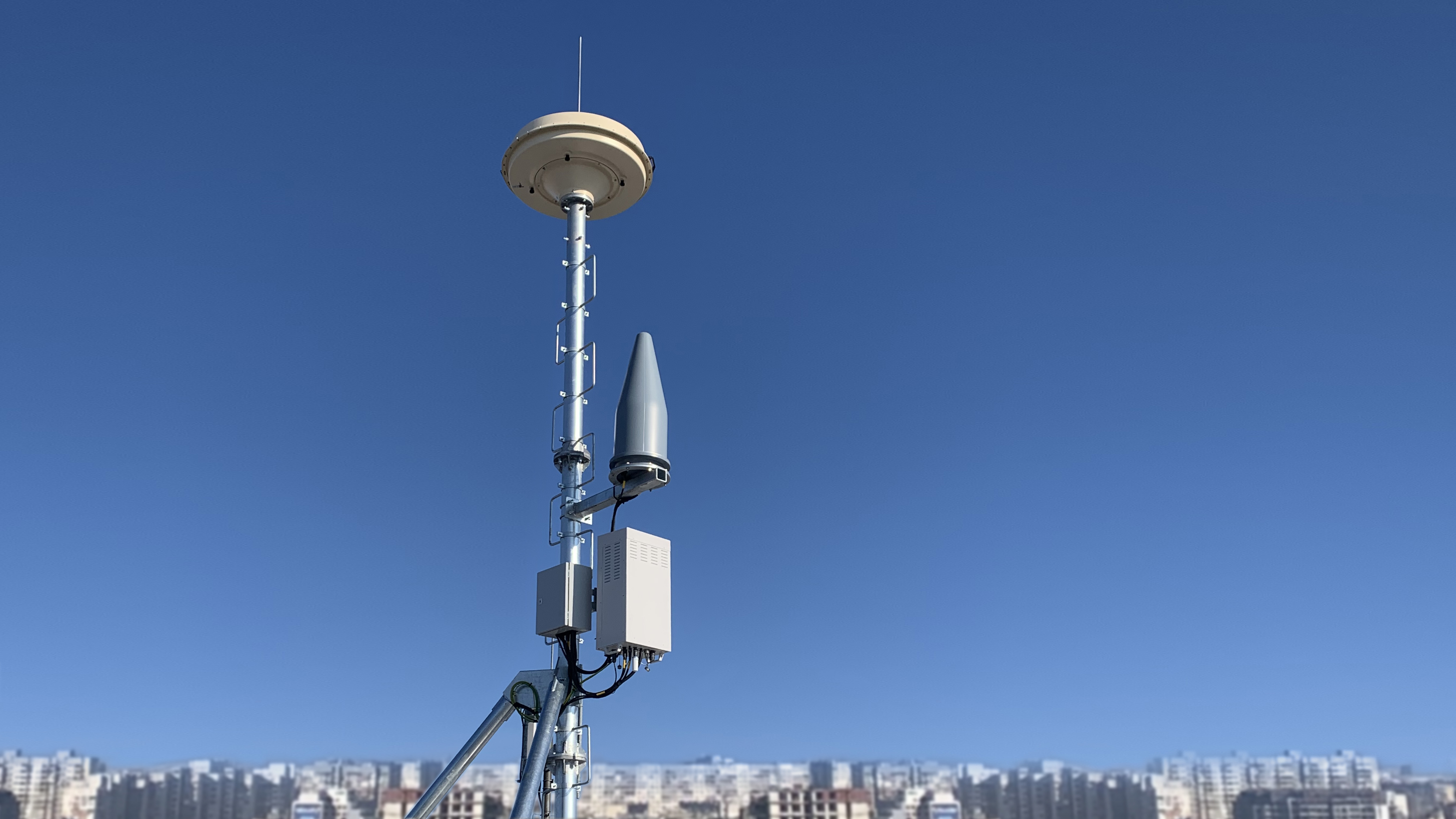 Bulgarian Communications Regulations Commission once again puts its