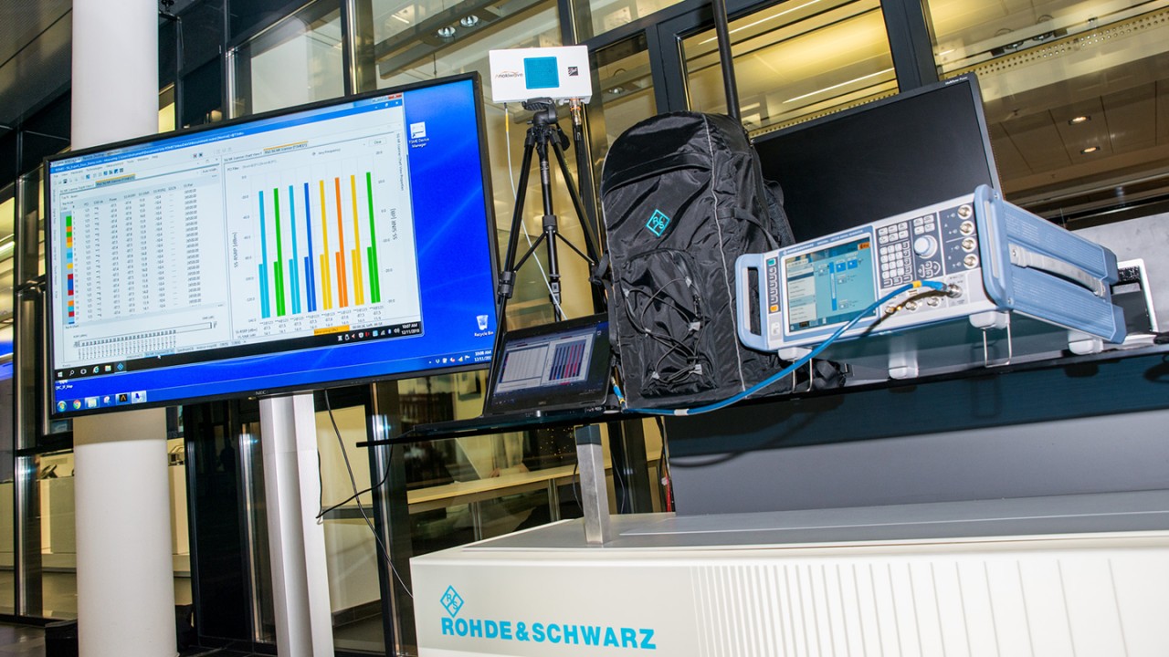 Wireless-Mobile-Communications-5G-Expert-Days-Impressions-Technical-Equipment-Rohde-Schwarz.jpg